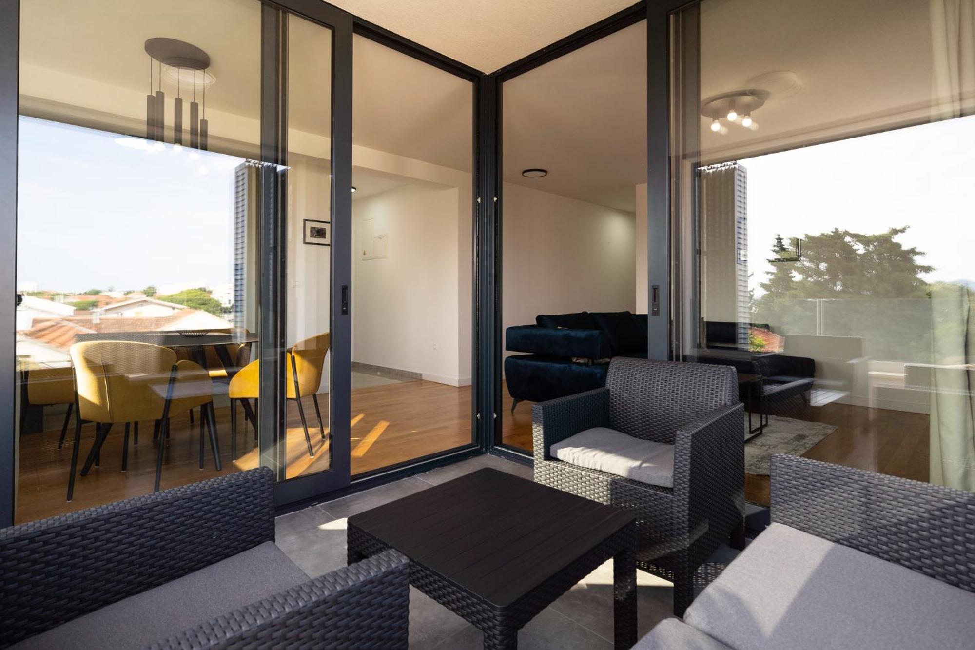 Апартаменты Mistral Retreat Задар Экстерьер фото